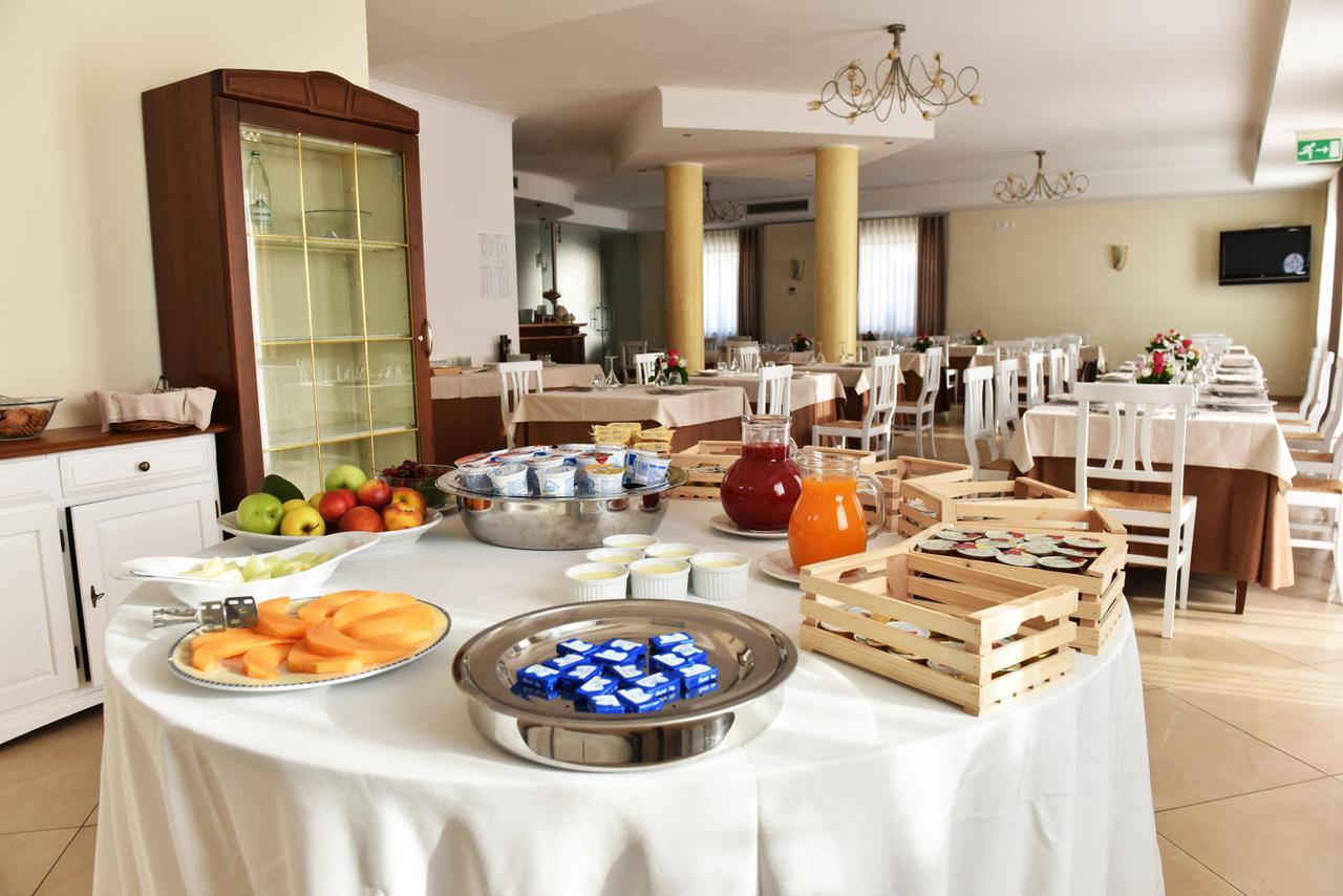 Hotel Victoria Torre Santa Sabina Kültér fotó